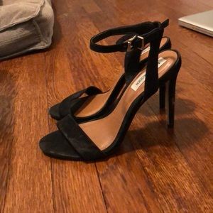 Steve Madden black heels